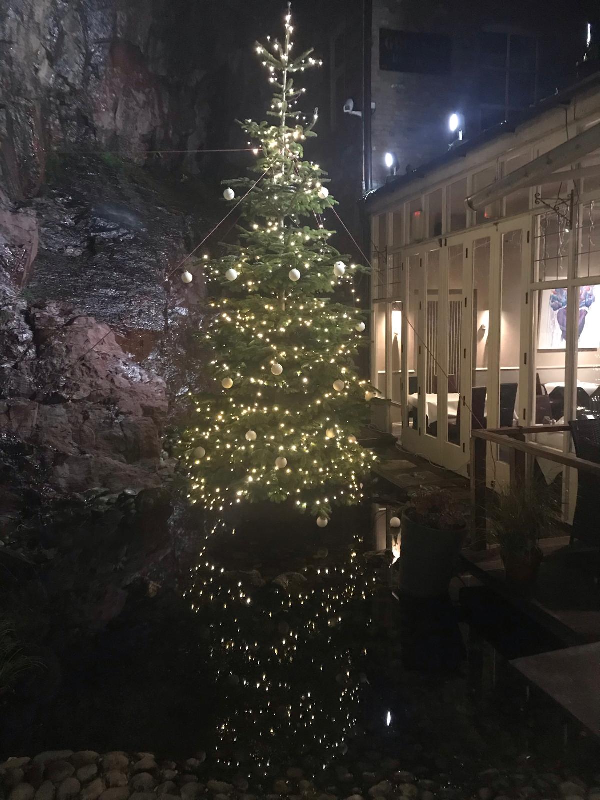 2022 Isaac's Hotel, MacCurtain St., Cork